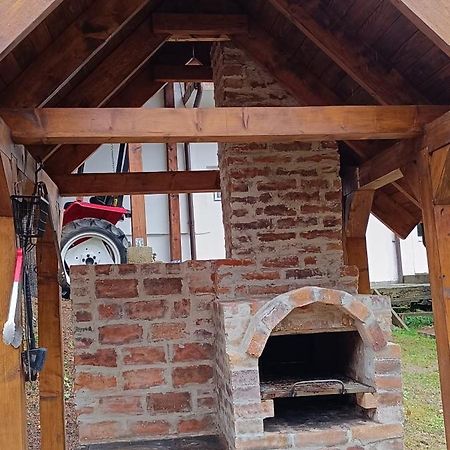 Cabana Groapa Seaca Petrozsény Kültér fotó