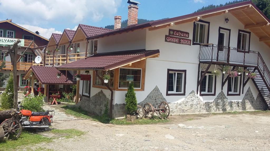 Cabana Groapa Seaca Petrozsény Kültér fotó